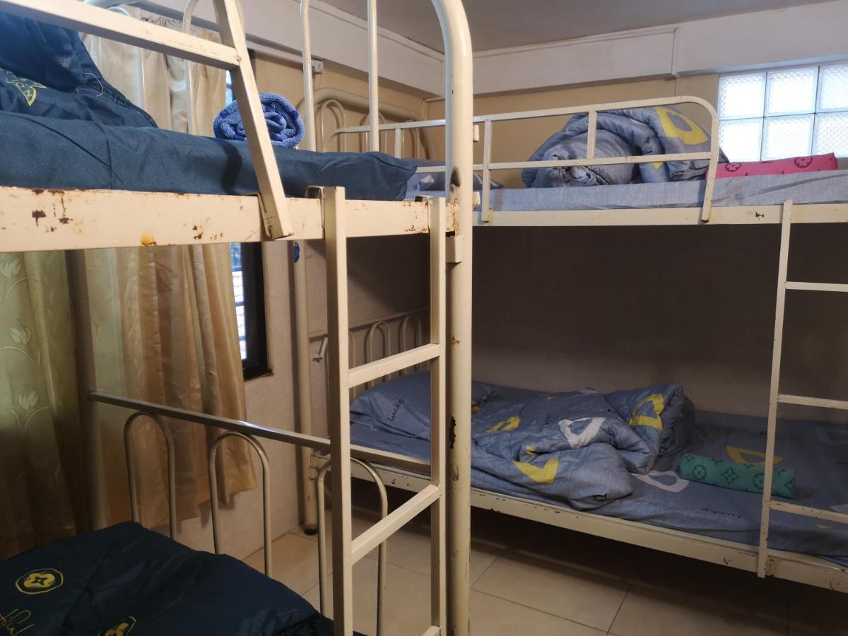 Peri Evi Hostel Phnom Penh Bassac Lane Ngoại thất bức ảnh