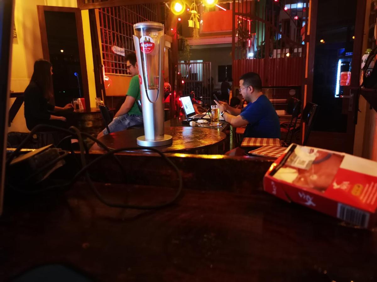 Peri Evi Hostel Phnom Penh Bassac Lane Ngoại thất bức ảnh
