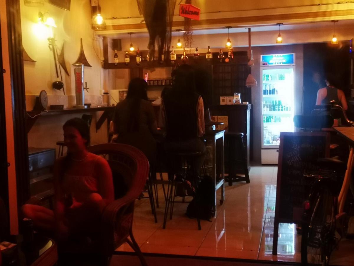 Peri Evi Hostel Phnom Penh Bassac Lane Ngoại thất bức ảnh