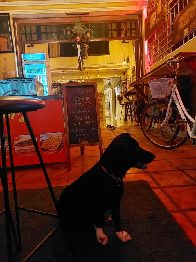 Peri Evi Hostel Phnom Penh Bassac Lane Ngoại thất bức ảnh